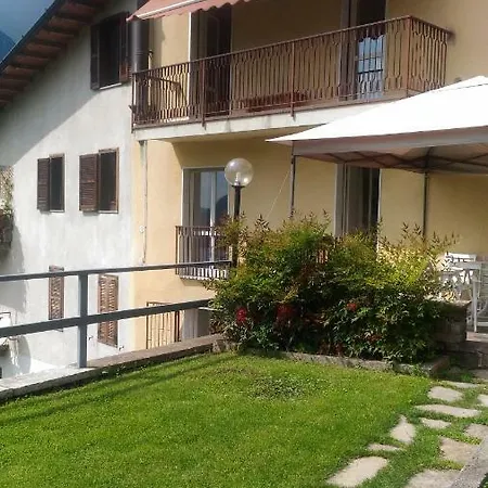 Casa Del Borgo Ferienhaus Pognana Lario