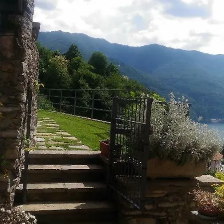 Casa Del Borgo Ferienhaus Pognana Lario