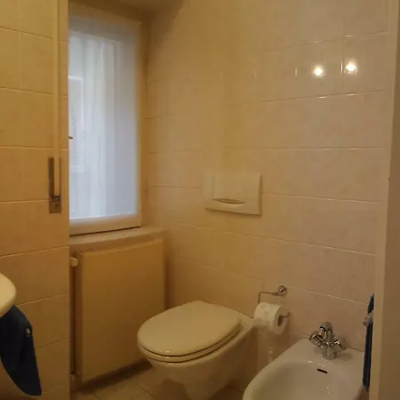 Ferienhaus Casa Del Borgo Pognana Lario